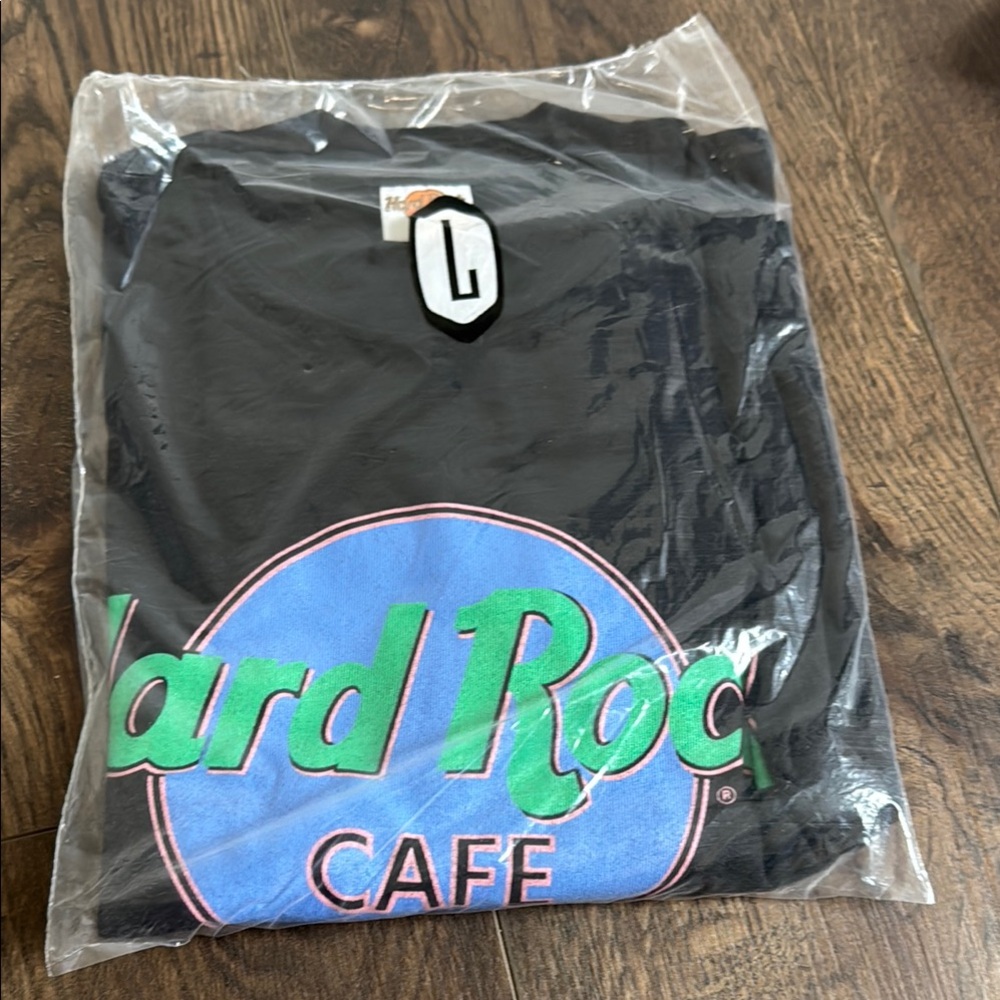 Hard Rock Cafe Black Graphic T-Shirt with Green Logo